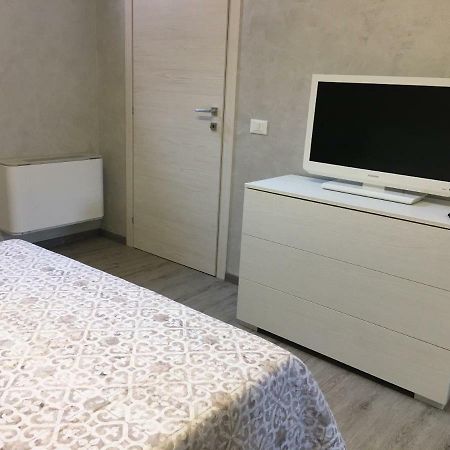 Vea Apartment Padenghe sul Garda Zewnętrze zdjęcie
